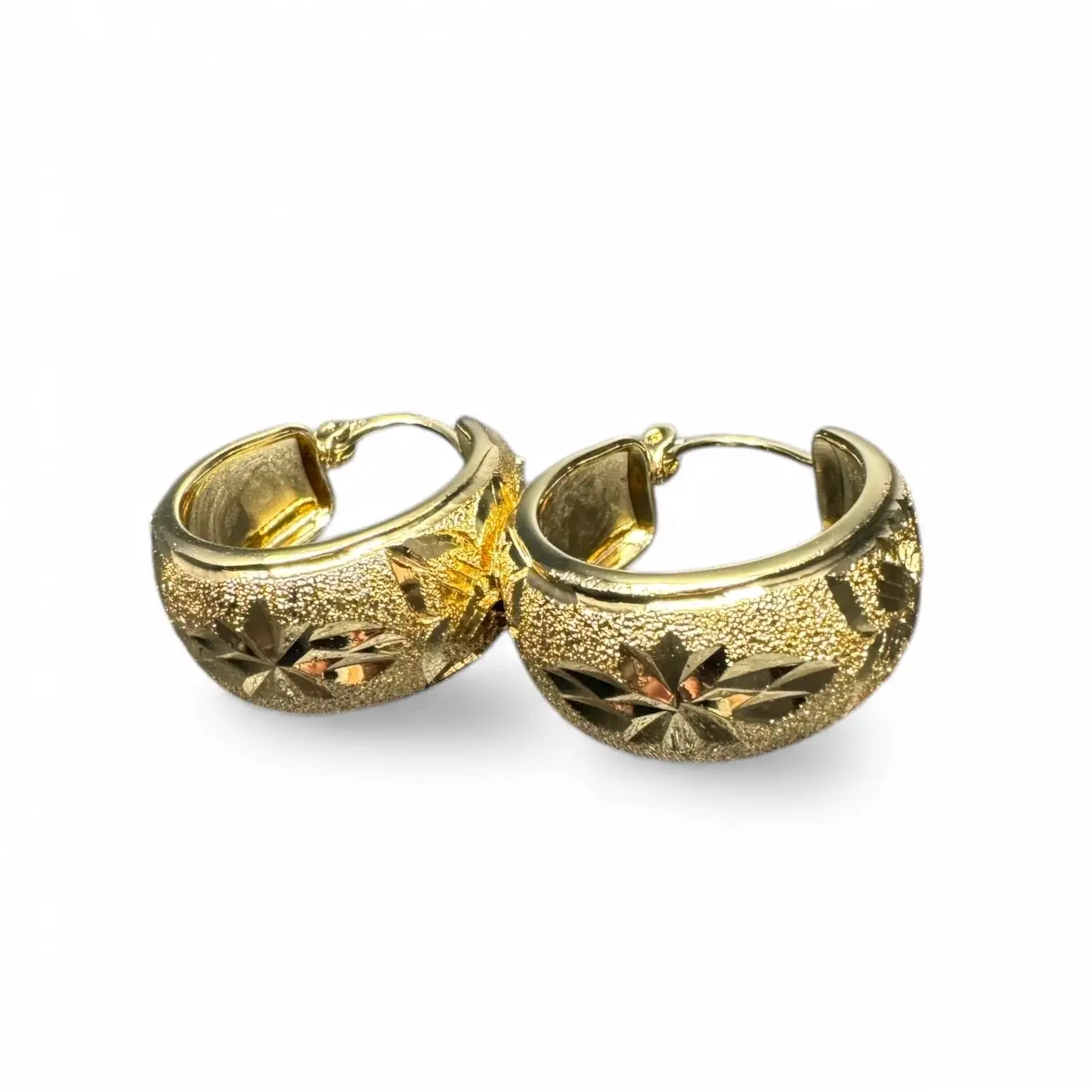 Hoop Earring With Flower Relief